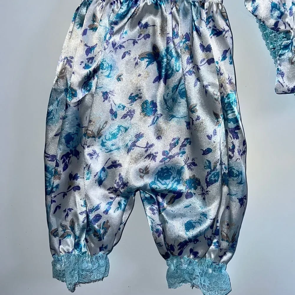 🛍BOUTIQUE 🛍Adorable Little Girls Romper size 0-3 months